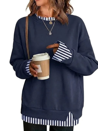 Loose-fit sweatshirt for women with crew neck design and layered tailoring